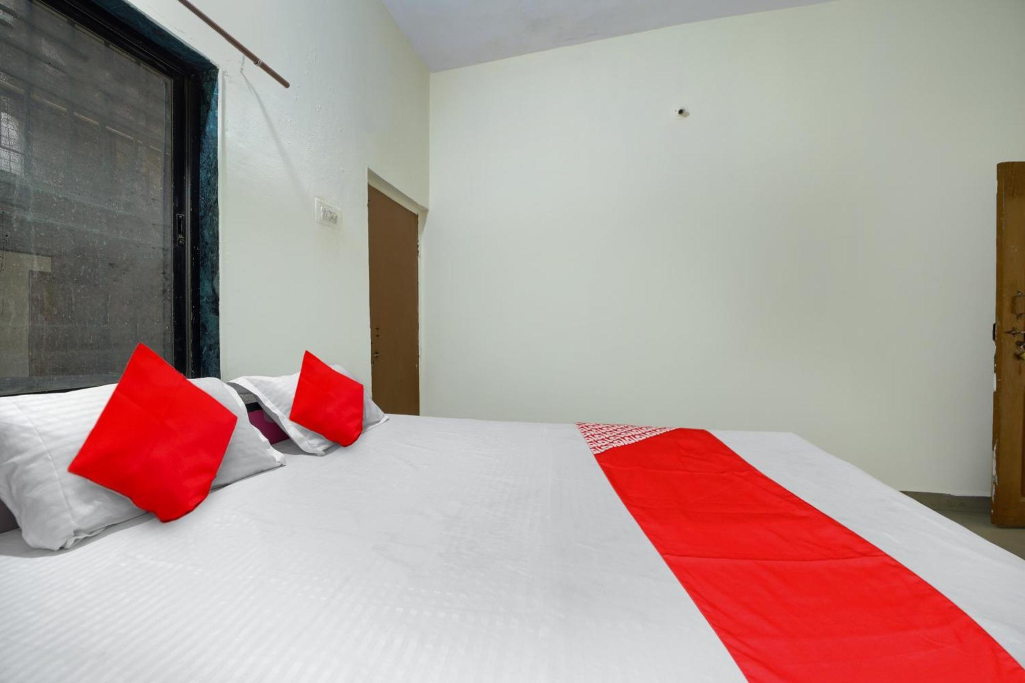 Oyo Flagship Hotel The Grand Lotus Aurangabad  Zewnętrze zdjęcie